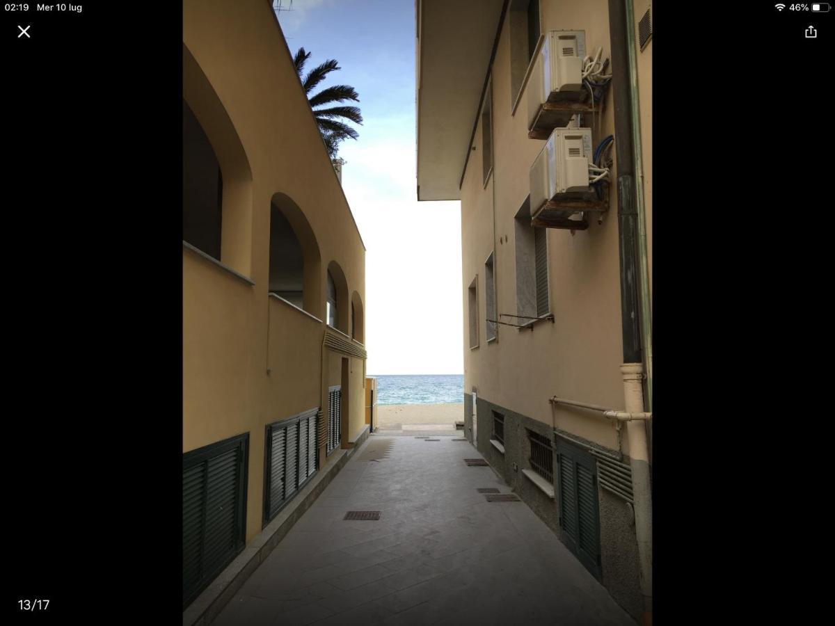 Babyaccommodation Family Sea & Box بيترا ليغوري المظهر الخارجي الصورة
